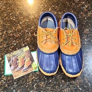 L.L.Bean Original Duck Boot Size 6 Navy